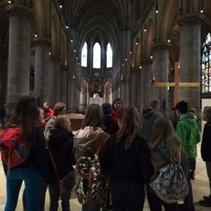 Dombesuch der Firmlinge