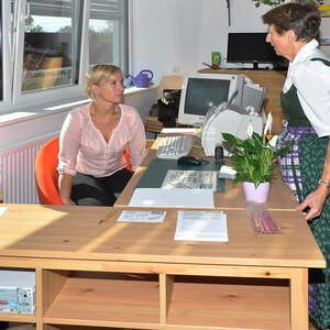 Eröffnung der Bibliothek