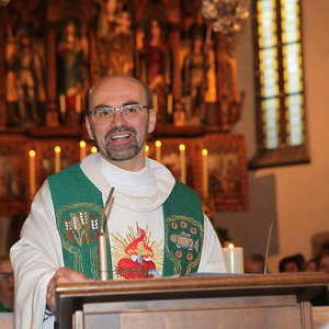 Pfarrer Mag. Marek Nawrot in Königswiesen