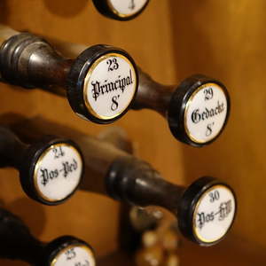 Die Register der Chororgel