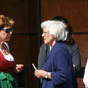 Enthüllung von drei Gedenktafeln