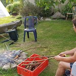 Väter beim Grillen