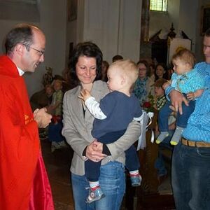 Pfingstfest mit Kindersegnung 