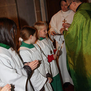 Familienmesse mit Ministrantenaufnahme am 17.11.2013