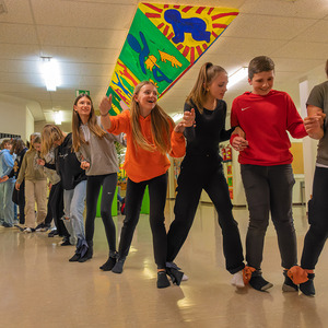 Teamwork beim Workshop 'Tausendfüßler' Gallneukirchen