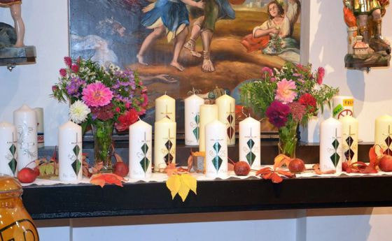 Jedes Paar erhielt eine persönliche Kerze