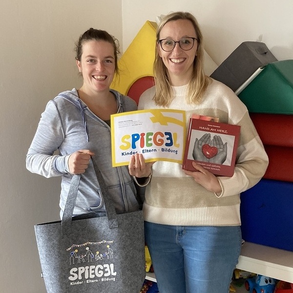 Nicole Meindl, Isabella Ainz