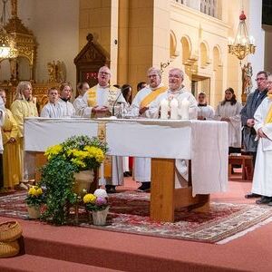 Festlicher Gottesdienst zur Amtseinführung mit Generalvikar Severin Lederhilger