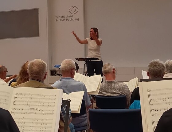 Chorprobe / © FS KiMu „Vom Leben Singen“: 48. Chorsingwoche für Kirchenmusik für Kirchenmusik in Puchberg