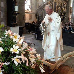 Pfarrfest und 50-jähriges Priesterjubiläum Pfarrer Stöllnberger