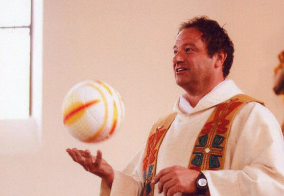 Rainer Maria Schießler beim Predigen / © Rainer Maria Schießler Rainer Maria Schießler beim Predigen