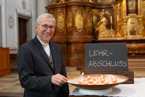 Digitaler Maturasegen: Über 17.000 versendete WhatsApp-Nachrichten bei „Be Blessed!“