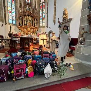 Schultaschen und Kindergartentaschen- und Rucksack Segnung