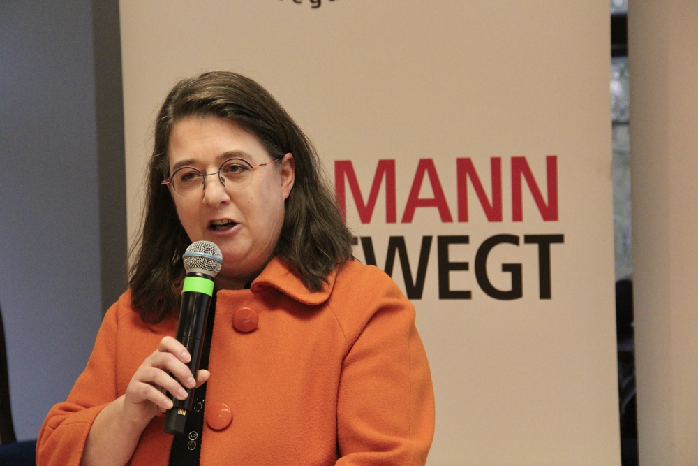 Frau Maga. Gabriele Eder-Cakl berichtet von der Synode in Rom