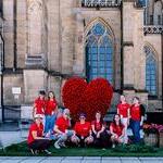 Zahlreiche Helferinnen und Helfer sind während der Langen Nacht der Kirchen im Einsatz.