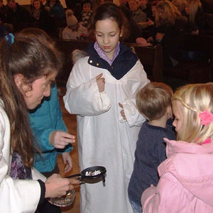 Adventkranzweihe und Schmankerlmarkt