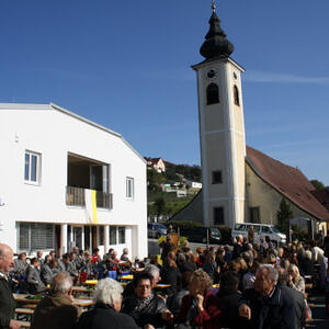 Erntedankfest und Pfarrhofsegnung 2011