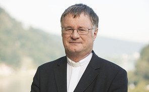 Kongress der Ordensspitäler: Bischof mahnt Ethik ein