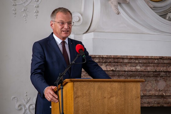 25. Ökumenischen Sommerakademie: Frieden stiften / © Diözese Linz - Kienberger Landeshauptmann Thomas Stelzer.