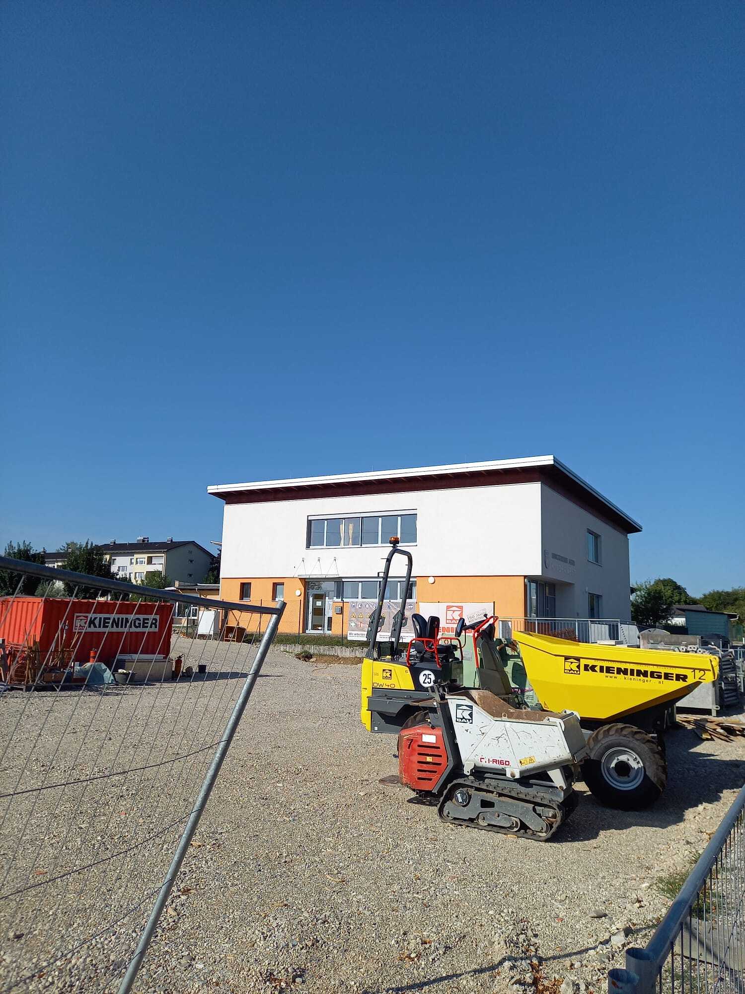 Bauarbeiten im Kindergarten Regau