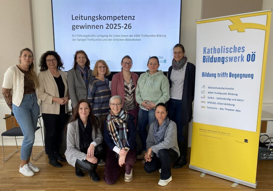 Absolventinnen des Leitungskompetenz-Lehrgangs