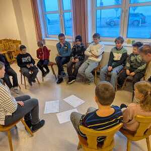 Austausch im Sitzkreis/Gemeinschaftskreis