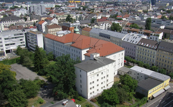 SAMSUNG DIGITAL CAMERA