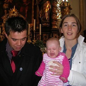 Eltern: Marianne Pfoser u. Martin Hartl          