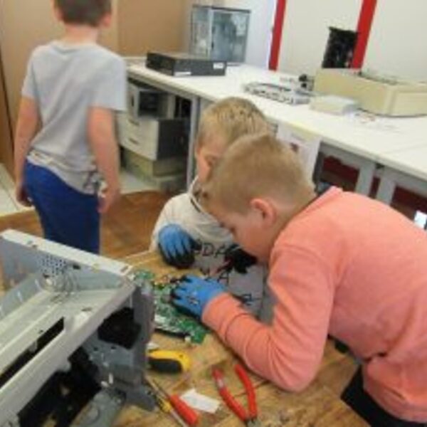 KET – Kinder Erleben Technik