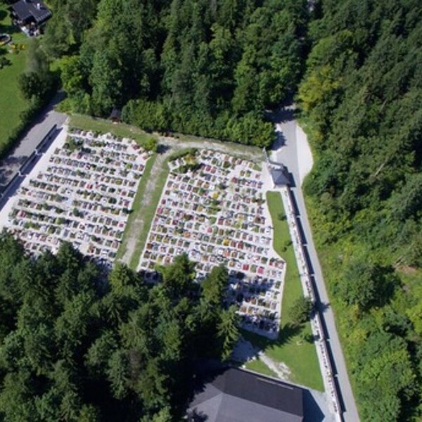 Waldfriedhof von oben