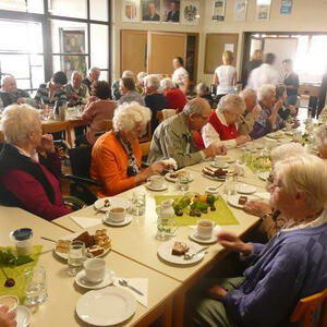 Heimatbesuch der AltenheimbewohnerInnen