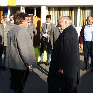 Erntedankfest und Pfarrhofsegnung 2011