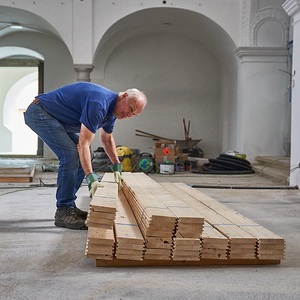 Polsterholz und Bodenbretter