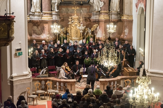 Flors „Machet die Thore weit” mit dem Chor des Konservatoriums für Kirchenmusik der Diözese Linz und dem Barockensemble Linz