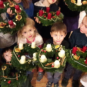 Froschgoscherl_Adventkranzbinden