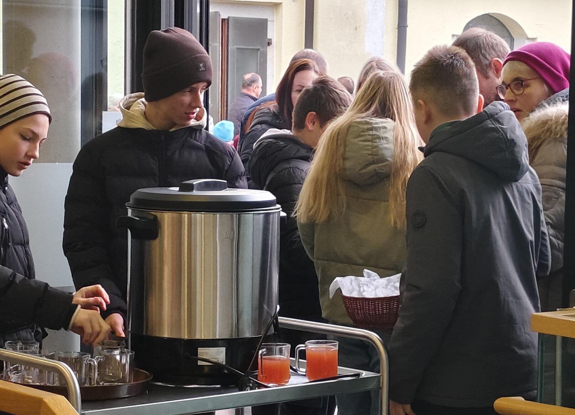 Punschverkauf Firmlinge