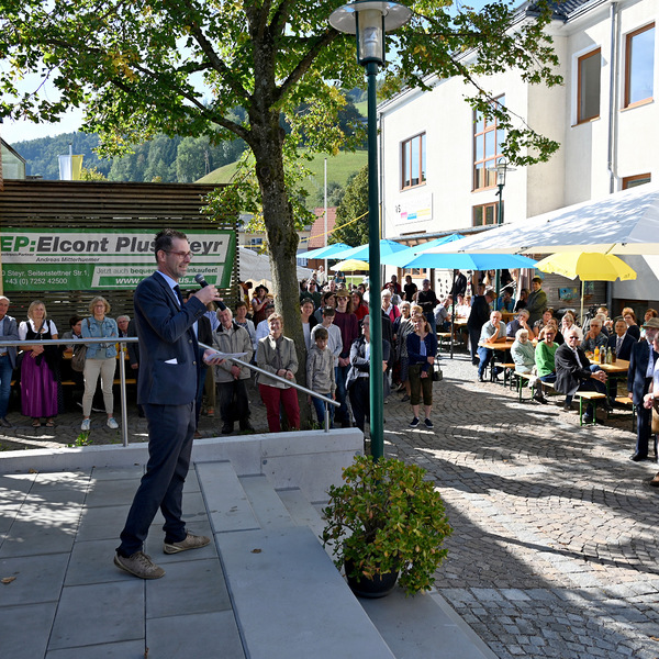 beim Kirchweihfest in Kleinraming