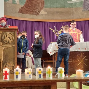 Familienmesse und Gruppengottesdienst der Erstkommunionkinder