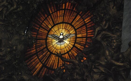 Heilig-Geist-Fenster im Petersdom von Gian Lorenzo Bernini