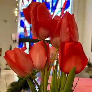 Geschmückter Altarraum