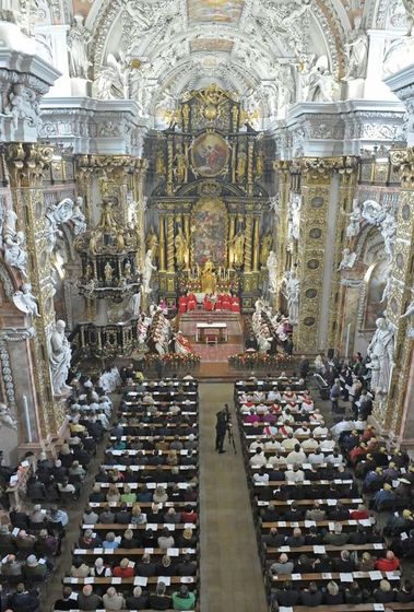 Innenansicht der Stiftskirche