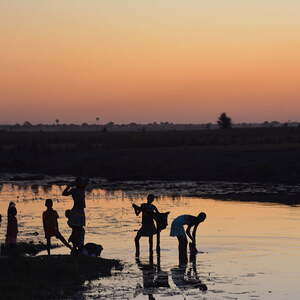 Abendstimmung am Okavango