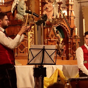 mit dem Musikverein Kleinraming, dem Behamberger Chor 'In ana Dur' und der Michlbauern Rud