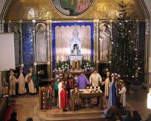 Familienmesse mit Sendung der Sternsinger