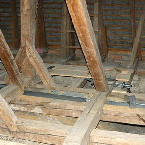 Technische Details und Impressionen vom Dachboden