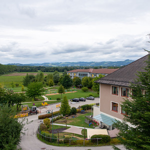 Hoch über den Dächern