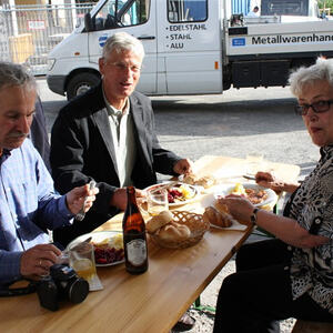Neugestalteter Kirchenplatz 