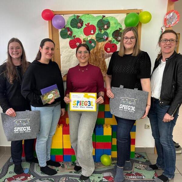 Katharina Mayr, Sarah Riederer, Teresa Fragner (SPIEGEL-Regionsbegleitung), Maria Schinnerl, Anita Denkmaier  