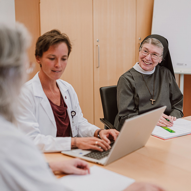 Finanzen & Verwaltung / © Diözese Linz / Frauenkommission / Laurenz Kaiser Finanzen & Verwaltung