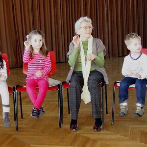 Kinder- und Seniorentanz